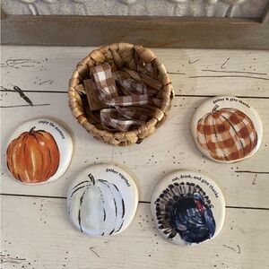 Mud Pie Fall Coaster Set natural storage Basket - set of 4 Brand New! LAST SET!